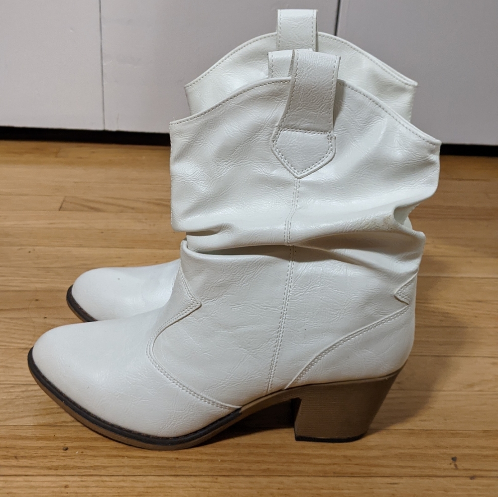 Women's Boots